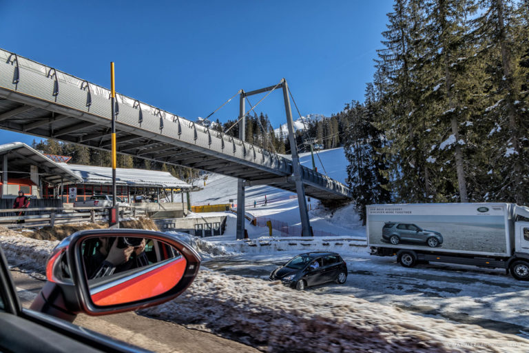 Z Madonny di Campiglio na przełęcz Tonale.