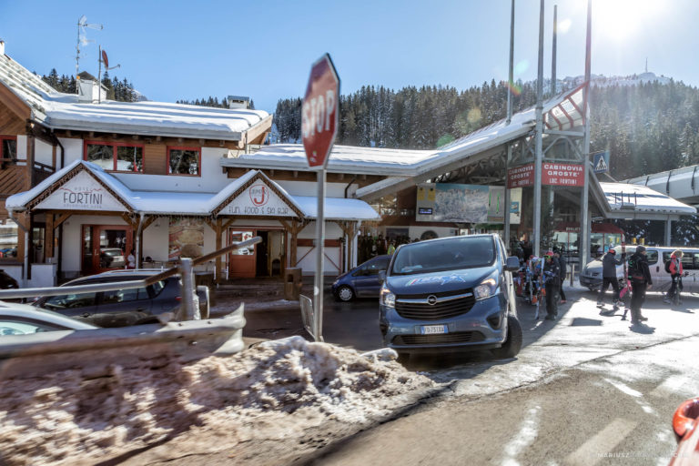 Z Madonny di Campiglio na przełęcz Tonale.