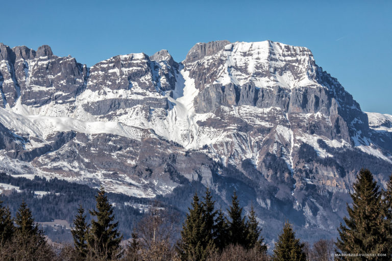 Z Aosty do Beauford przez Tunel pod Mont Blanc.