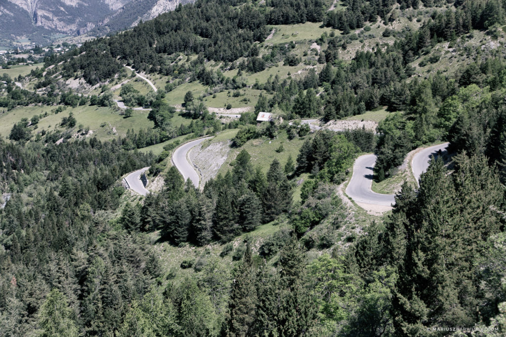 Najwyższa droga w Europie – Col de la Bonette.