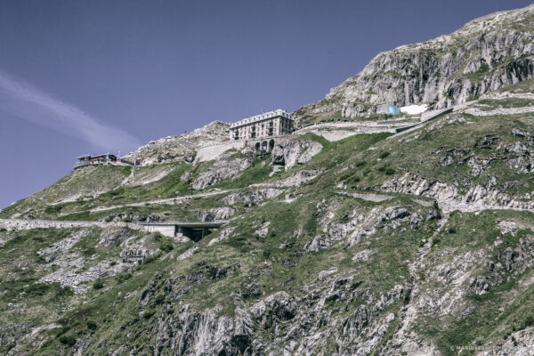 Śladami Jamesa Bonda – Furka Pass.