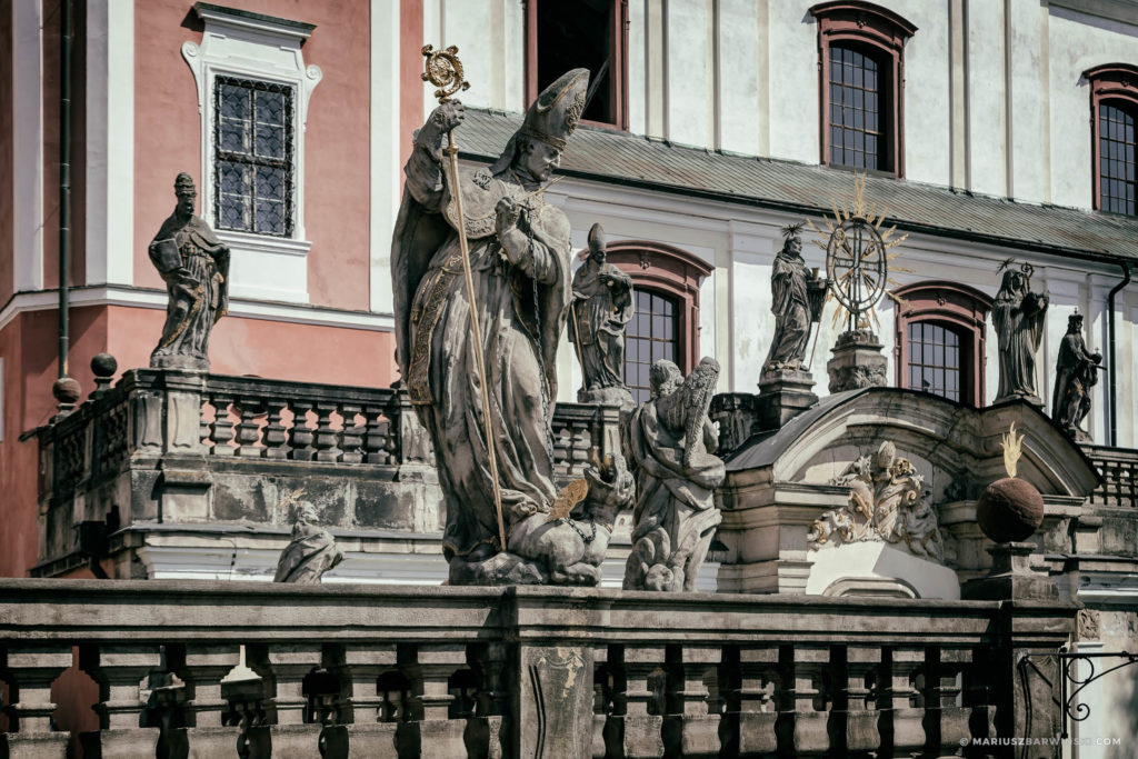 Przedmieścia "Skalnego Miasta"