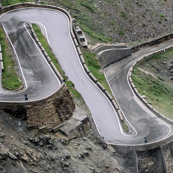 Przełęcz Stelvio - przejazd w chmurach - obrazek 3